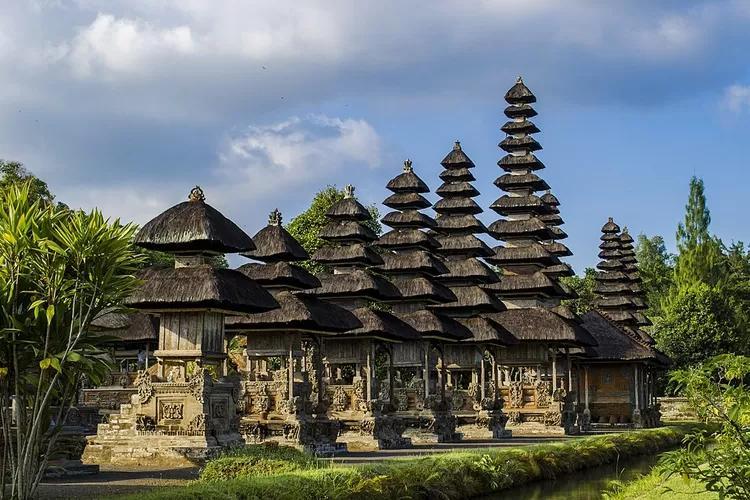 Bandar Populer: 5 Tempat Terfavorit untuk Mengunjungi di Indonesia